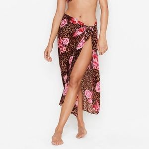 NWT Victoria Secret swim sarong cover up
